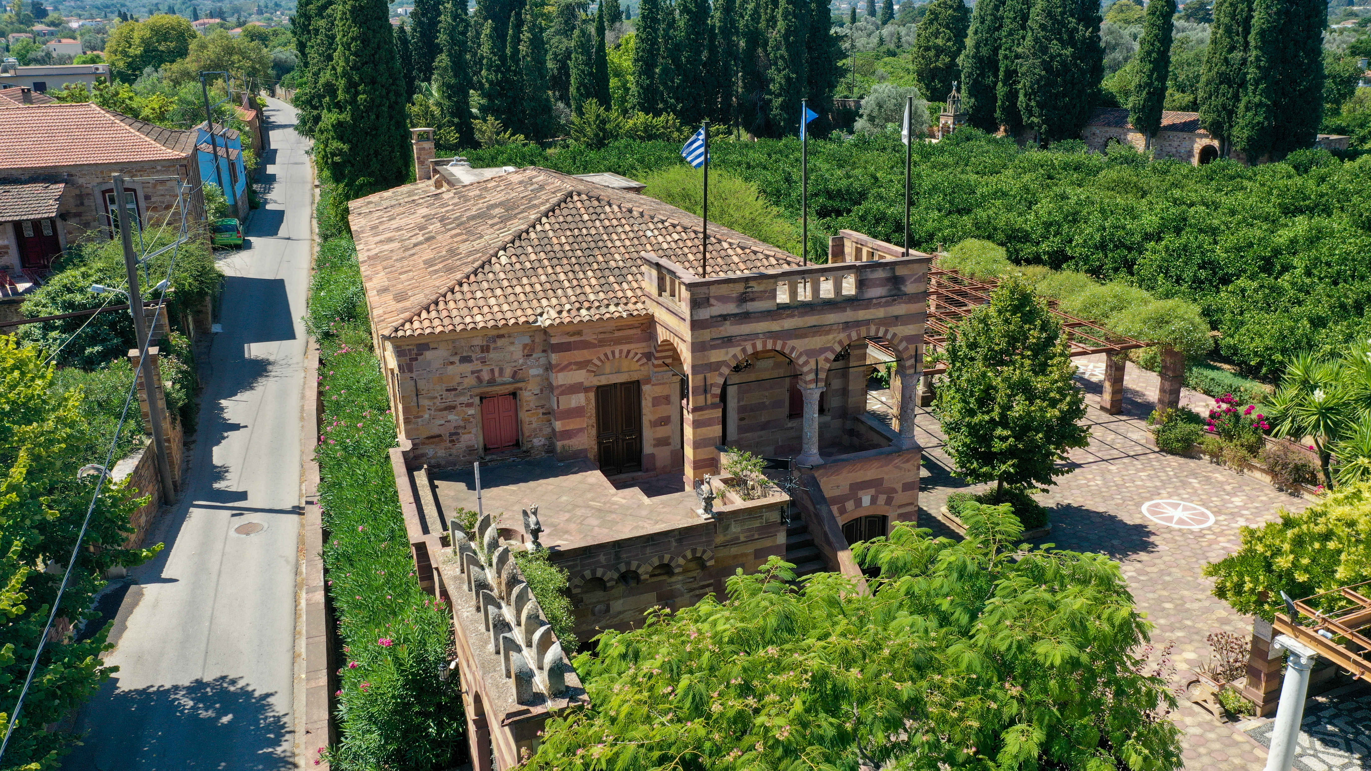 Kampos stone mansion